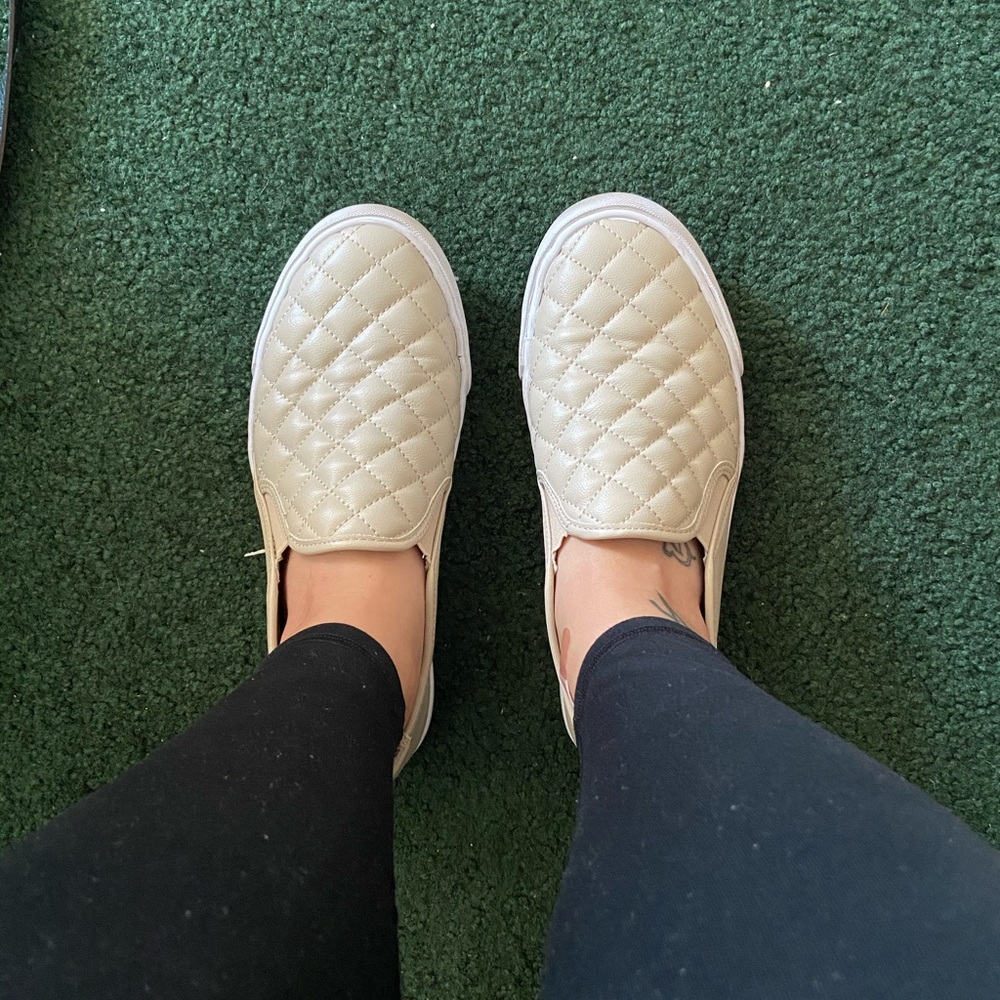G By Guess Quilted Slip-on Loafers in Taupe